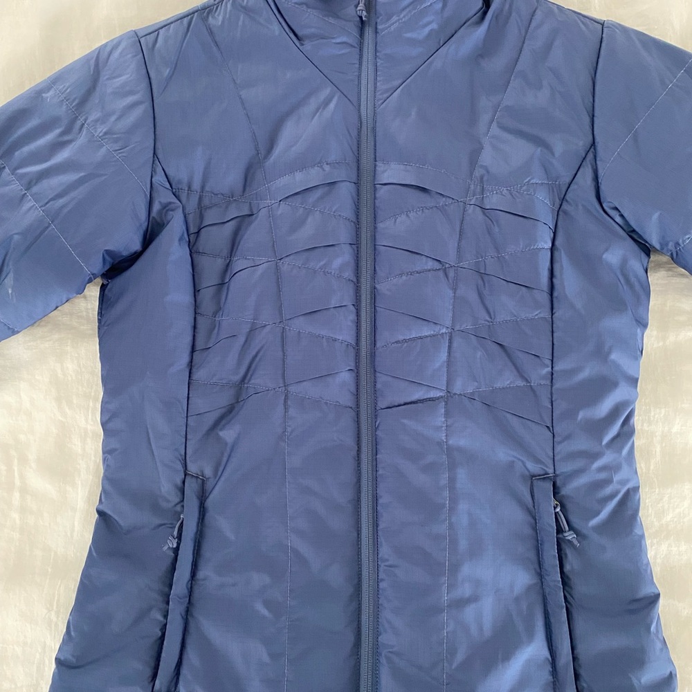 Columbia Women's Blue Puffer Jacket